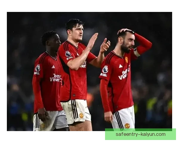 英超斯蒂芬斯表现稳健，成为球队后防线的重要支柱