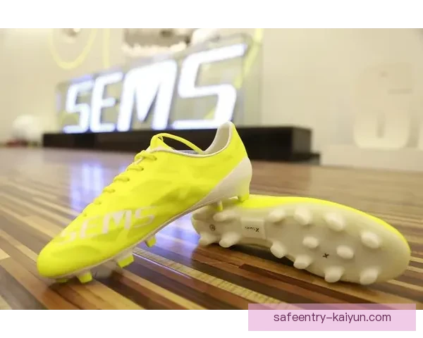 Lautaro 常用足球鞋选择分析及其影响表现的趋势